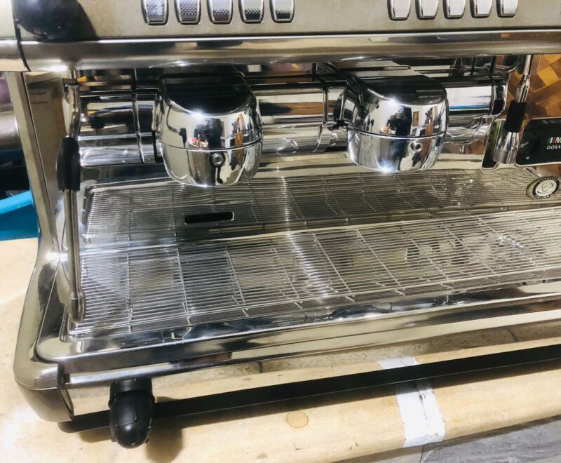 Refurbished LA-CIMBALI M39 DOSATRON 2 Gr. Coffee Machine